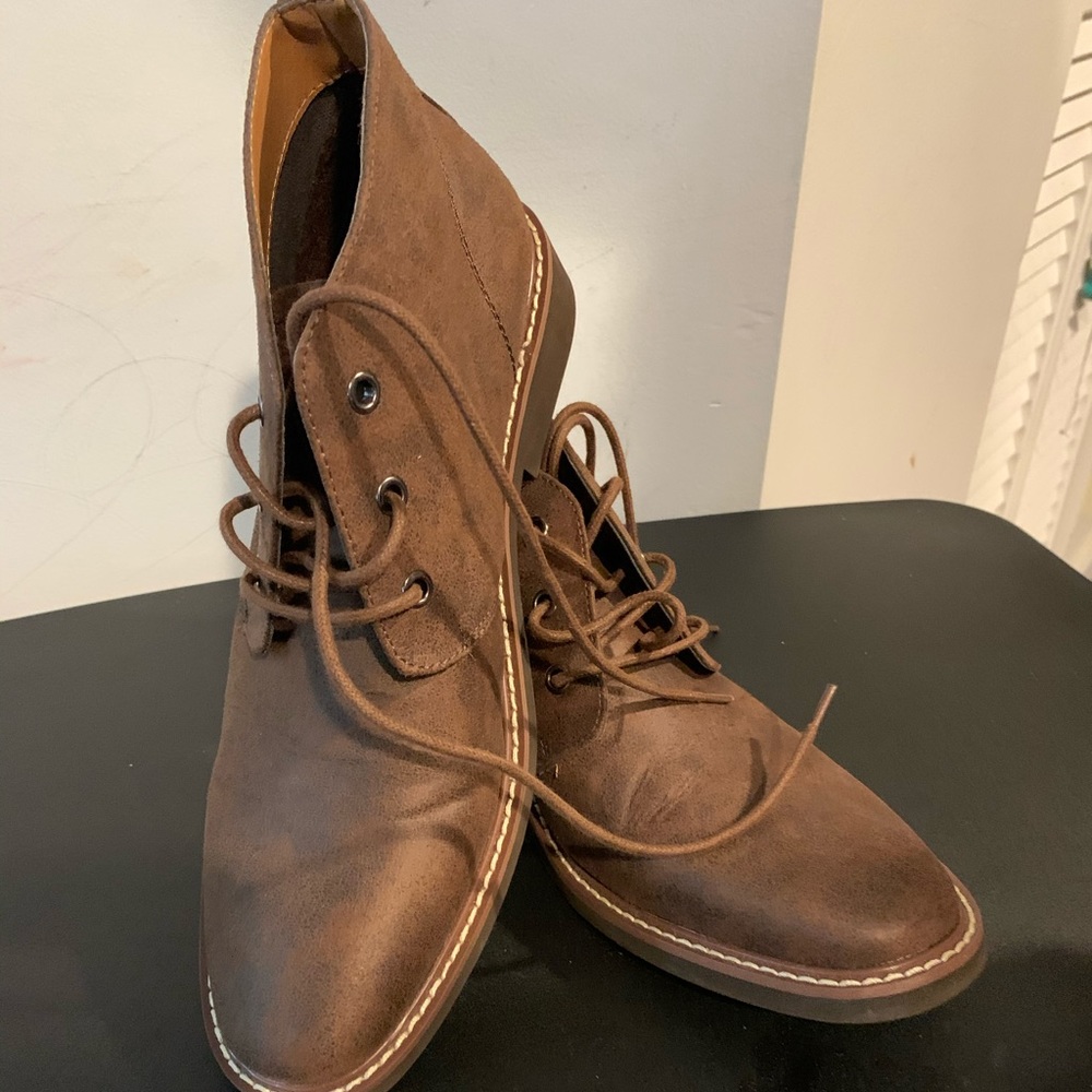 Guess boots